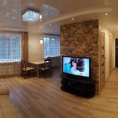 Lux Apartment Pärnu Kültér fotó
