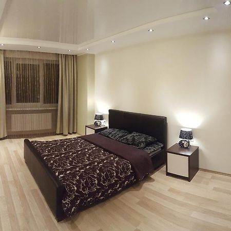 Lux Apartment Pärnu Kültér fotó