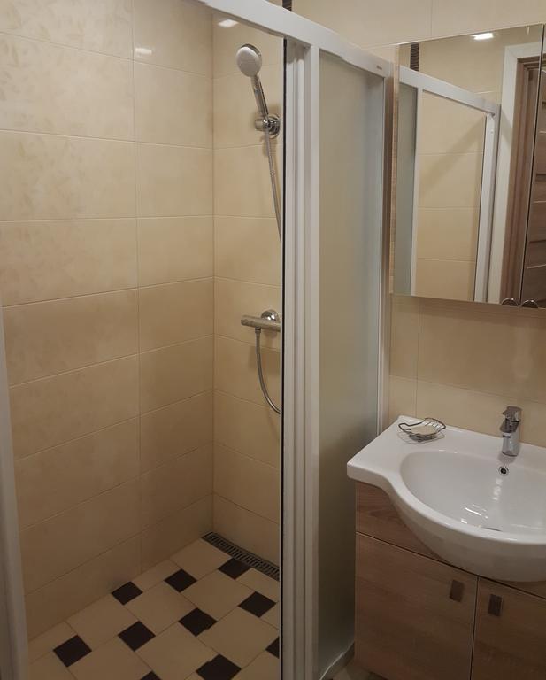 Lux Apartment Pärnu Kültér fotó